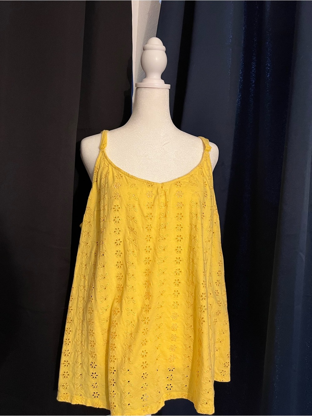 Torrid Yellow Eyelet Swing Cami Tank Top Size 3 Plus Size Sleeveless Boho Summer